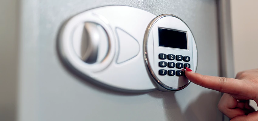 Jewelry Safe Cracking in Shasta Lake, California